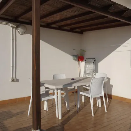 La Casa Di Francesca Apartment *